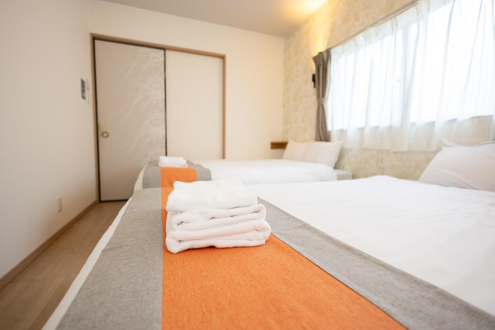 Nestay Terrace House Osaka Tsutenkaku Luaran gambar